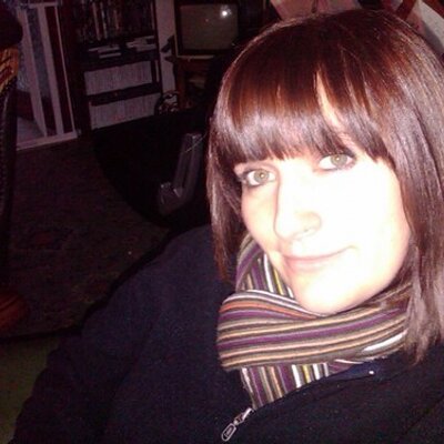 Profile Picture of Gabrielle Lowe (@m3ntal_5uk) on Twitter