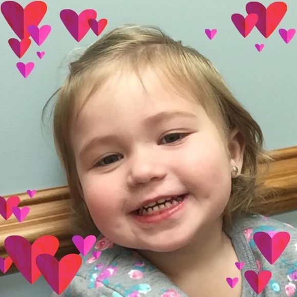 Profile Picture of Kimberly Boguess (@kimboguess) on Poshmark