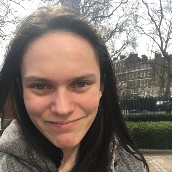 Profile Picture of Dakota Kawalek (@dakotarose97) on Poshmark