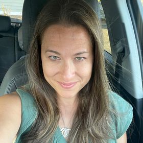 Profile Picture of Victoria Schwartz (@vixxterr) on Pinterest