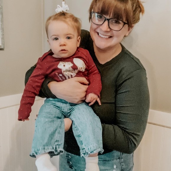 Profile Picture of Laken Herschbach (@herschbachak) on Poshmark