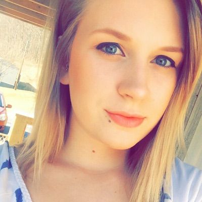 Profile Picture of Shannon Simms (@@lemonsyadig) on Tiktok