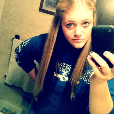 Profile Picture of Michaela Hogan (@MichaelaTaryn) on Twitter