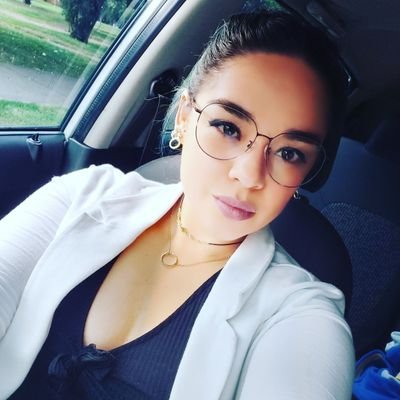 Profile Picture of Valeria Barragan (@IVONNE_VALERIA1) on Twitter