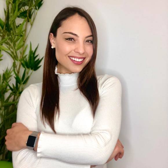 Profile Picture of Veronika Vasileva (@veronika98) on Poshmark