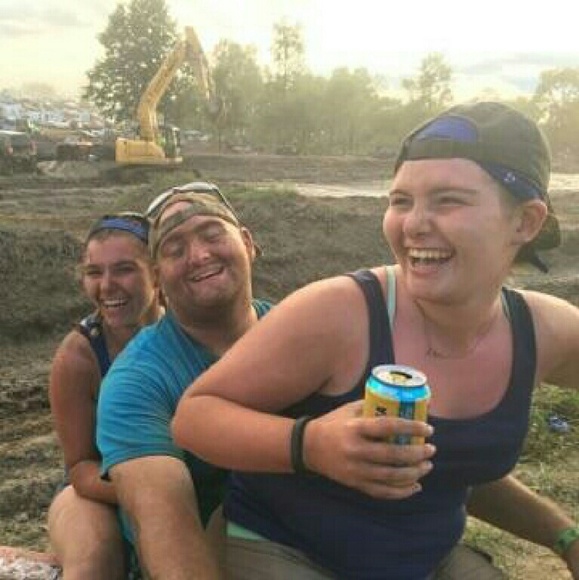 Profile Picture of Erynn Carr (@ecarr1296) on Poshmark