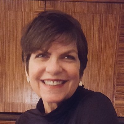 Profile Picture of Susan Hogan (@susanahogan) on Twitter