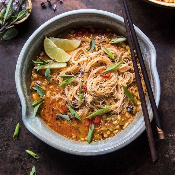 Profile Picture of Kimberly Mosquera (@magnolia20631) on Poshmark