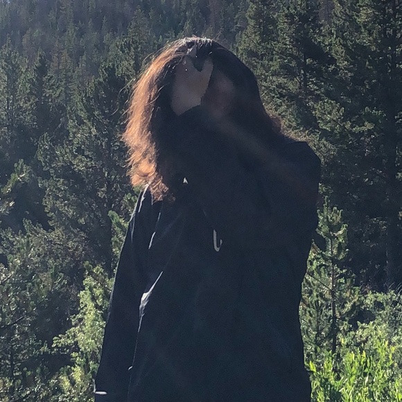 Profile Picture of Scott Sweazy jr (@akhyls) on Poshmark