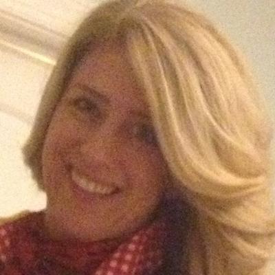 Profile Picture of Corrine Allen (@3xsUrrrOut) on Twitter