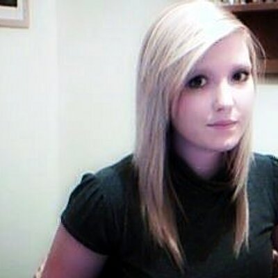 Profile Picture of Laurie Clay (@Lauriieeee) on Twitter