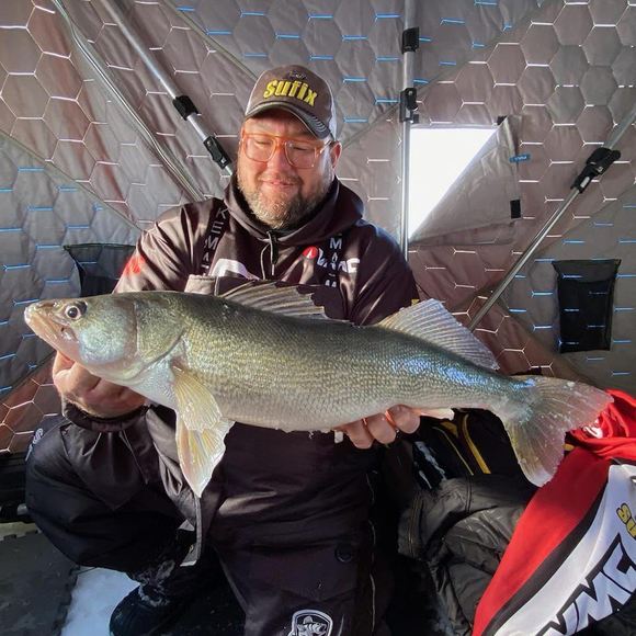 Profile Picture of Steve Sasaki (@taimaishu204) on Poshmark