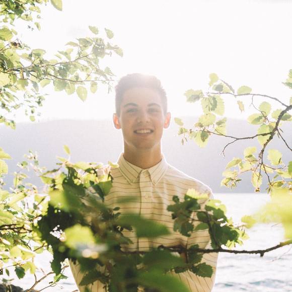 Profile Picture of Peter Frank (@pfranko11) on Poshmark