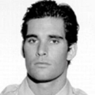 Profile Picture of Dennis Weinberg (@@acmilanplayer) on Twitter