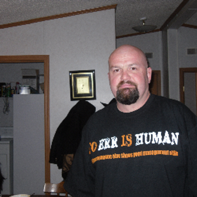 Profile Picture of Jason Hout (@JasonHout) on Twitter