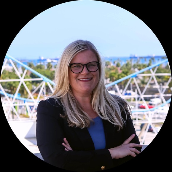 Profile Picture of Marianne Kulikov (@m_reifer) on Poshmark