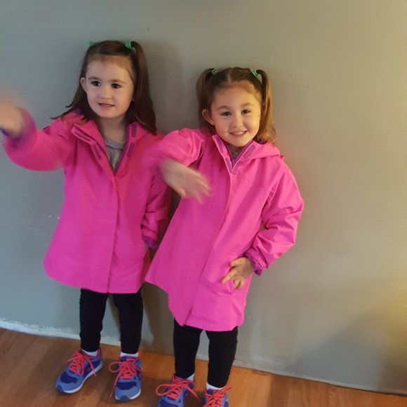 Profile Picture of Karen Vadeboncoeur (@kvadeboncoeur) on Poshmark