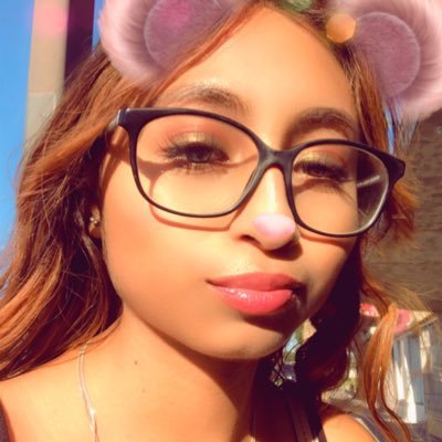 Profile Picture of Samantha Alvarado (@samanthaaa_a13) on Twitter