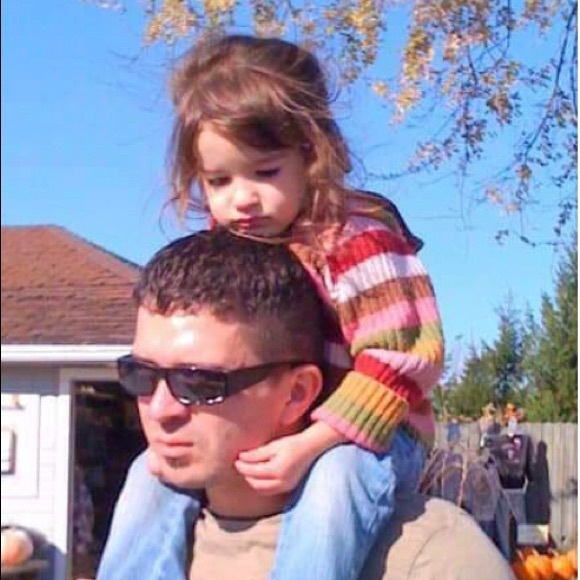 Profile Picture of Eva Schanck (@eva_schanck) on Poshmark