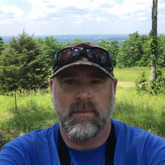 Profile Picture of Chris Raines (@craines51) on Poshmark