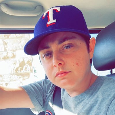 Profile Picture of Zach Aaron (@zach_aaronn) on Twitter