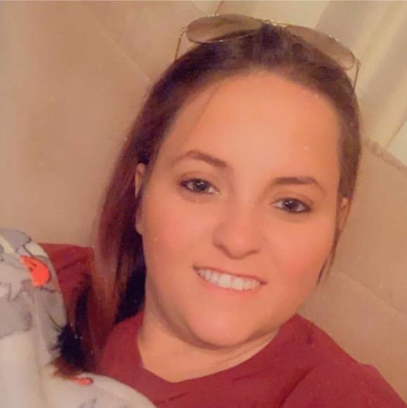 Profile Picture of Deeanna Gray (@deeannagray94) on Poshmark