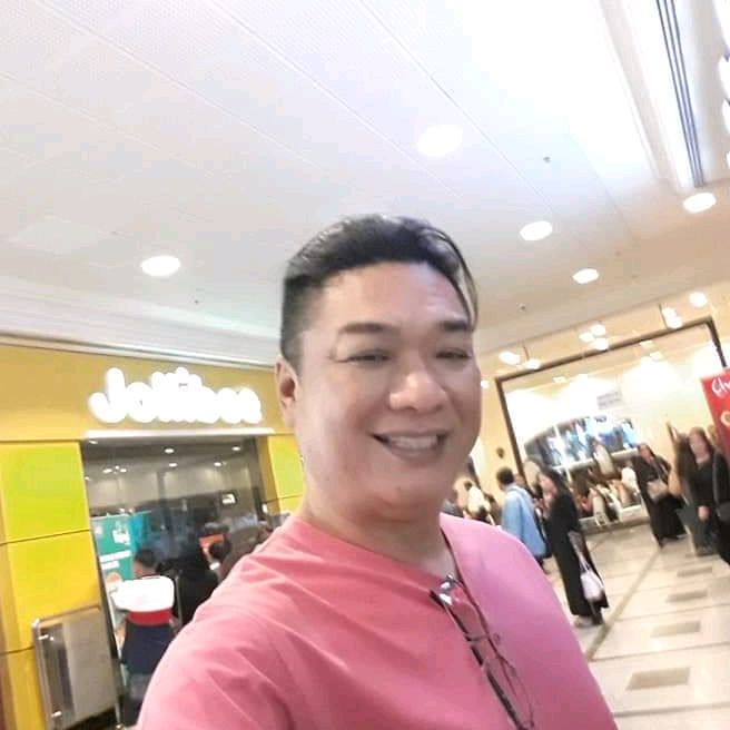 Profile Picture of Sandy_143 (@sandymark143) on Tiktok