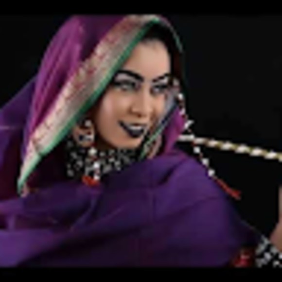 Hassania Abakar - Poshmark Profile Picture of Hassania Abakar (@hassaniaabakar) on Poshmark