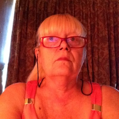 Profile Picture of Sharon Cooney (@Cooney7Sharon) on Twitter