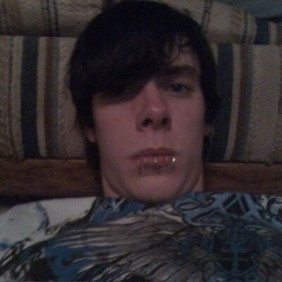 Profile Picture of Jordan Hacker (@twinsnake100) on Twitter