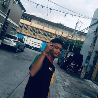 Profile Picture of John Damiel Ablin (Biboy) (@biboybadboy07) on Facebook