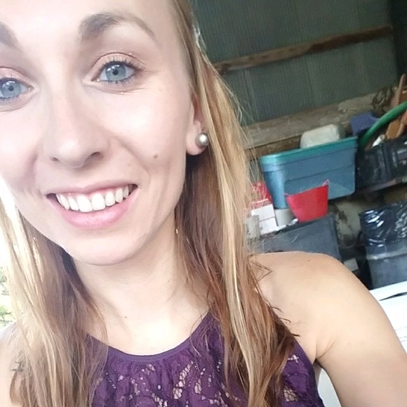 Profile Picture of Sydney Keppler (@skeppler) on Poshmark