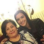 Profile Picture of Mary Apelian Kalinjian (@marykalinjian) on Instagram