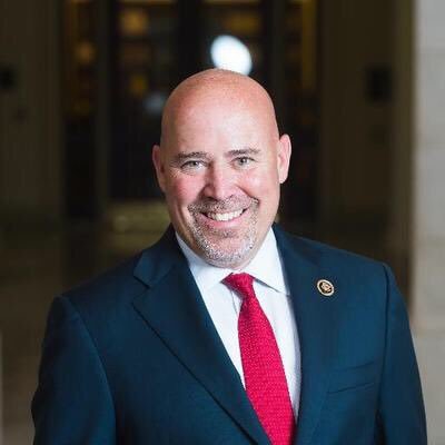 Profile Picture of Tom MacArthur (not) (@NotMacarthur) on Twitter