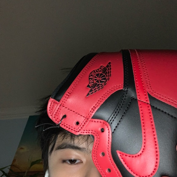 Profile Picture of Eric Ba (@iiebez) on Poshmark