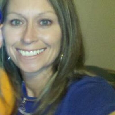 Profile Picture of Cindy Rozner (@cbrozner) on Twitter