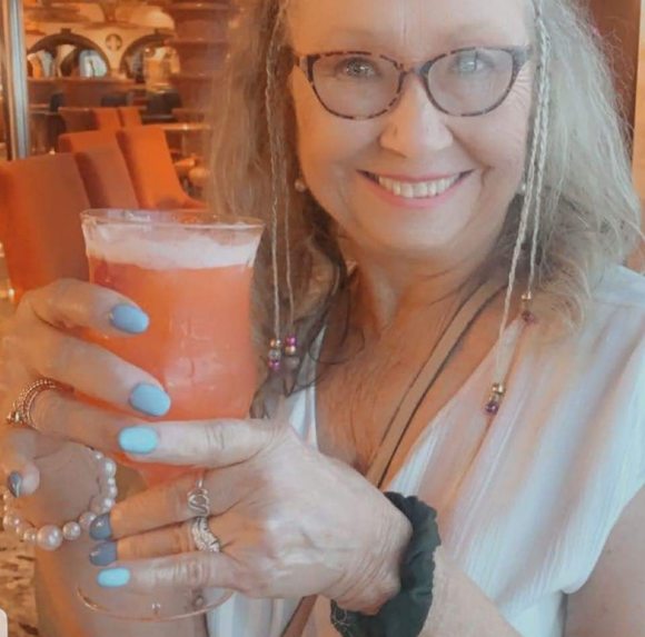 Profile Picture of Loretta Rakestraw (@l_rakestraw) on Poshmark