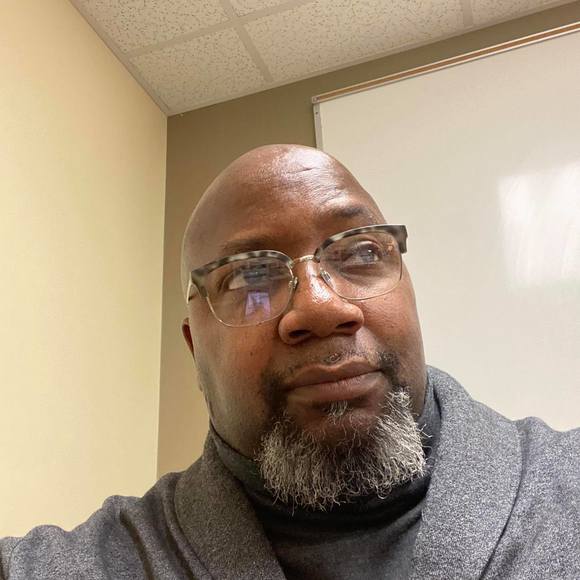 Profile Picture of Roy Alexander (@alexander1966) on Poshmark