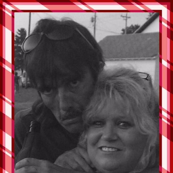 Profile Picture of Cindy Recker (@cracker45) on Poshmark