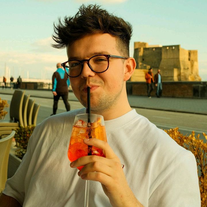 Profile Picture of Austin D. Marclurcan (@income_with_adksocial) on Tiktok