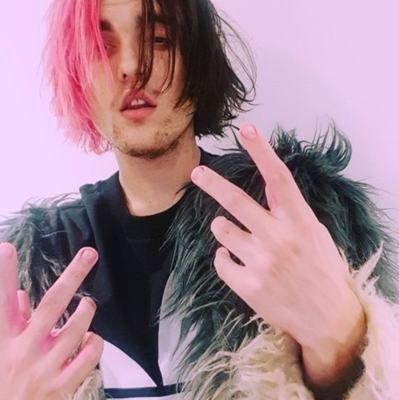 Profile Picture of Lance Muller (@lancemuller) on Poshmark