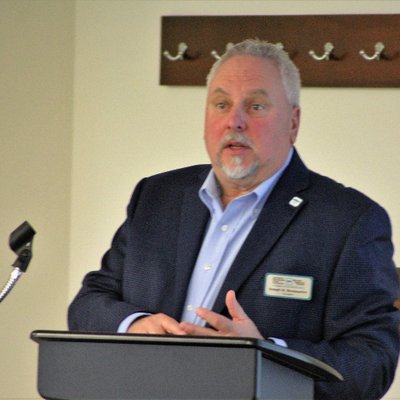 Profile Picture of Joe Henmueller (@JMH_Upshift) on Twitter