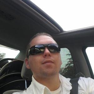 Profile Picture of David Simmer (@daveydada4) on Twitter