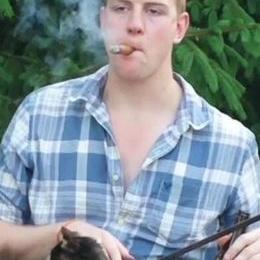 Profile Picture of Trillbo Baggins (@KyleHerold1) on Twitter