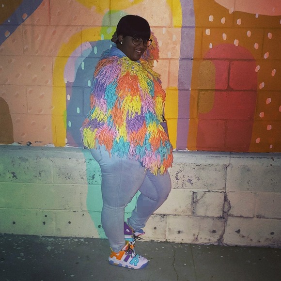 Profile Picture of Tacara Tukes (@phatfat85) on Poshmark