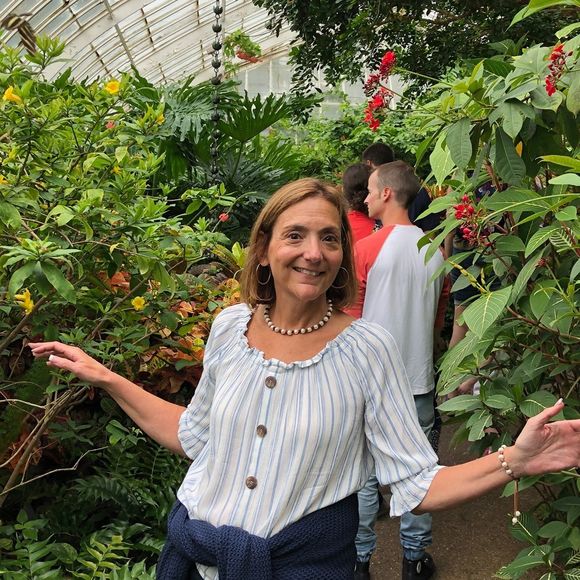 Profile Picture of Renee Marks (@remarks641) on Poshmark