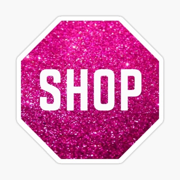 Profile Picture of Christina Albee (@cpalbee) on Poshmark