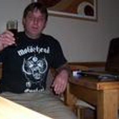 Profile Picture of Christopher Groom (@mush63) on Twitter