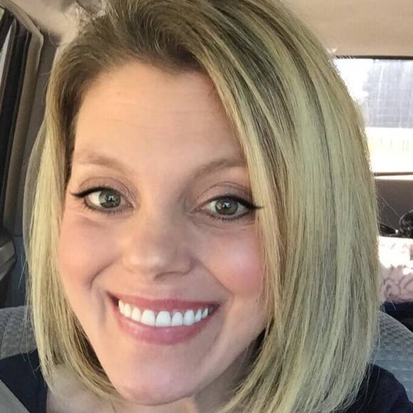 Profile Picture of Christy Hagler (@c_hagler1) on Poshmark
