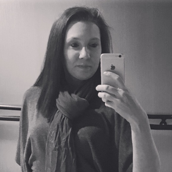 Profile Picture of Lauren Jordan (@invisiblewings1) on Poshmark